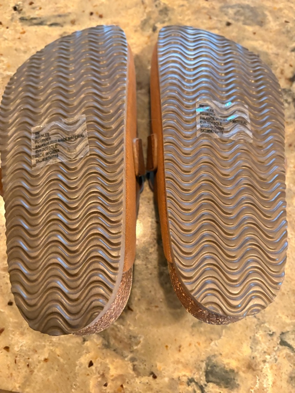 NWT SM New York Suede Mules/Slides in Camel Brown, size 8 - Picture 3 of 9